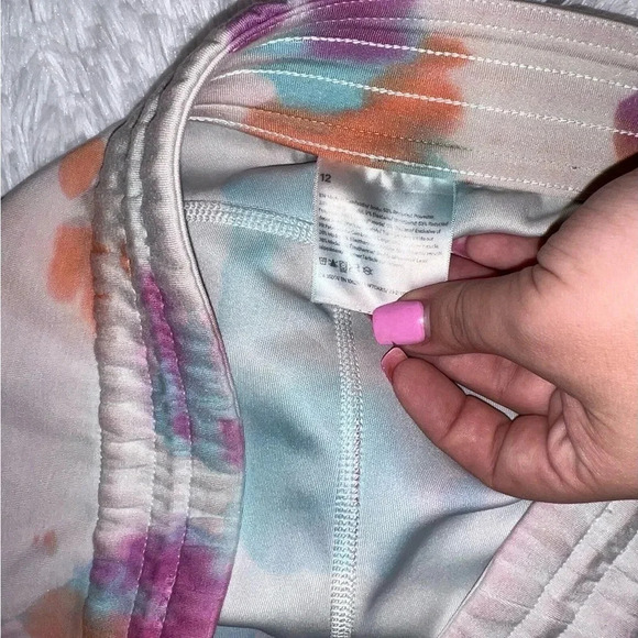 RARE Lululemon Softstream High Rise Short in Tie Dye size 12 Pink Purple Blue - Picture 6 of 6